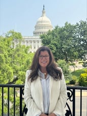 Michelle Tressel Headshot_1